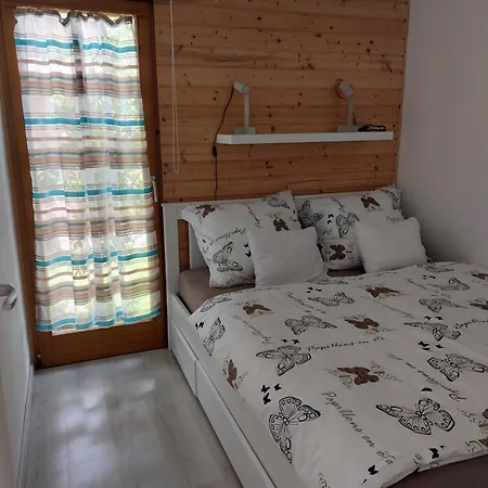 Anna Haz Casa de Férias Balatonfenyves